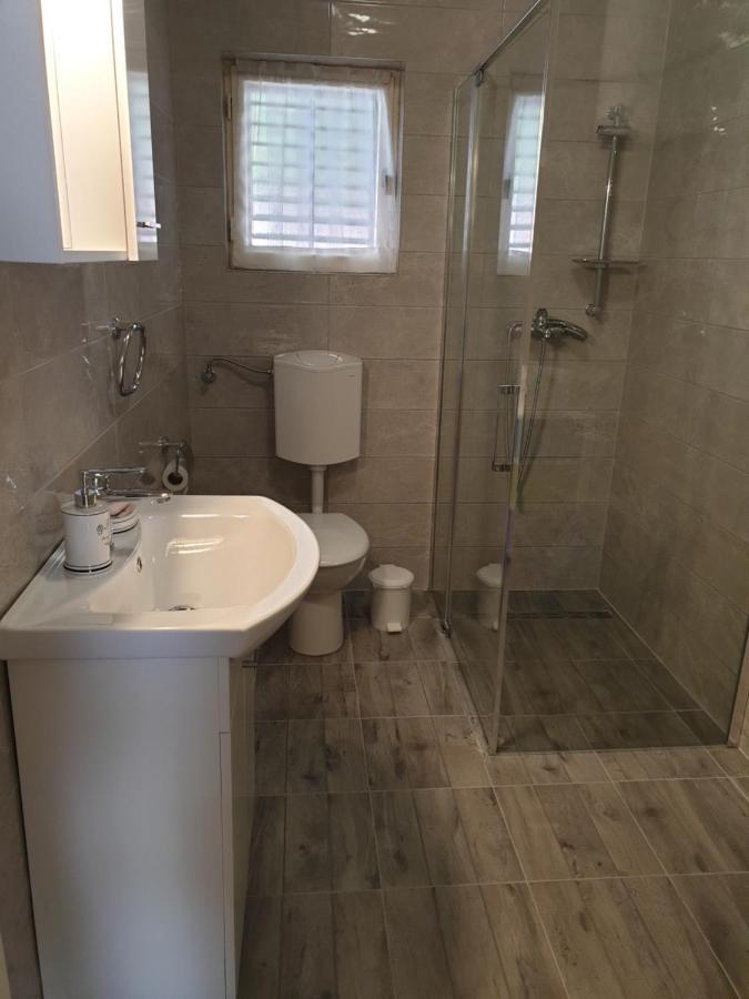 Apartman Davorka カルロバッグ エクステリア 写真